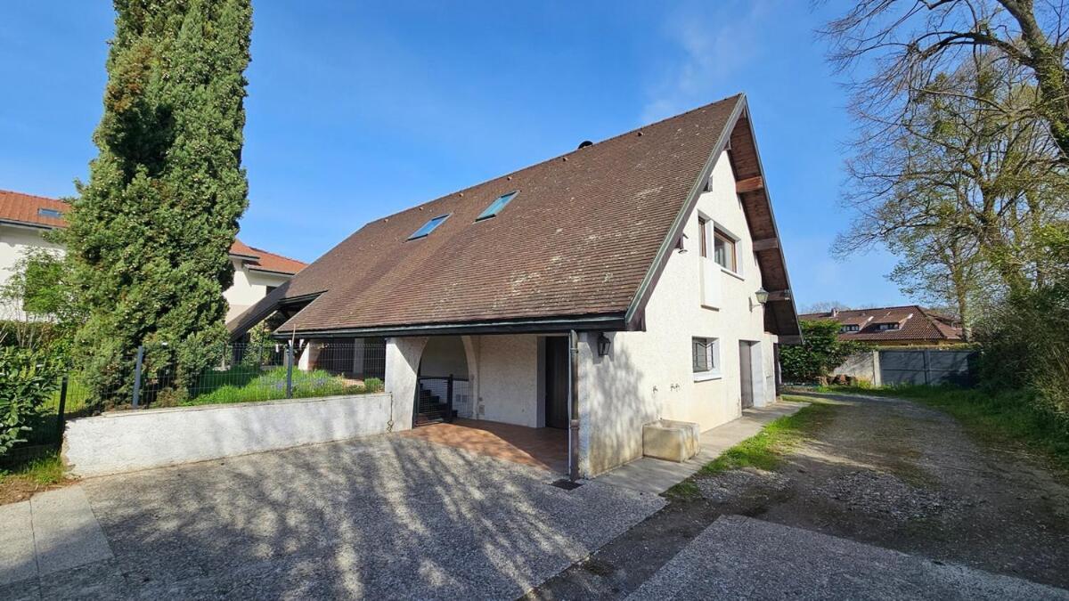 Le Bacchus Lägenhet Thonon-les-Bains Exteriör bild