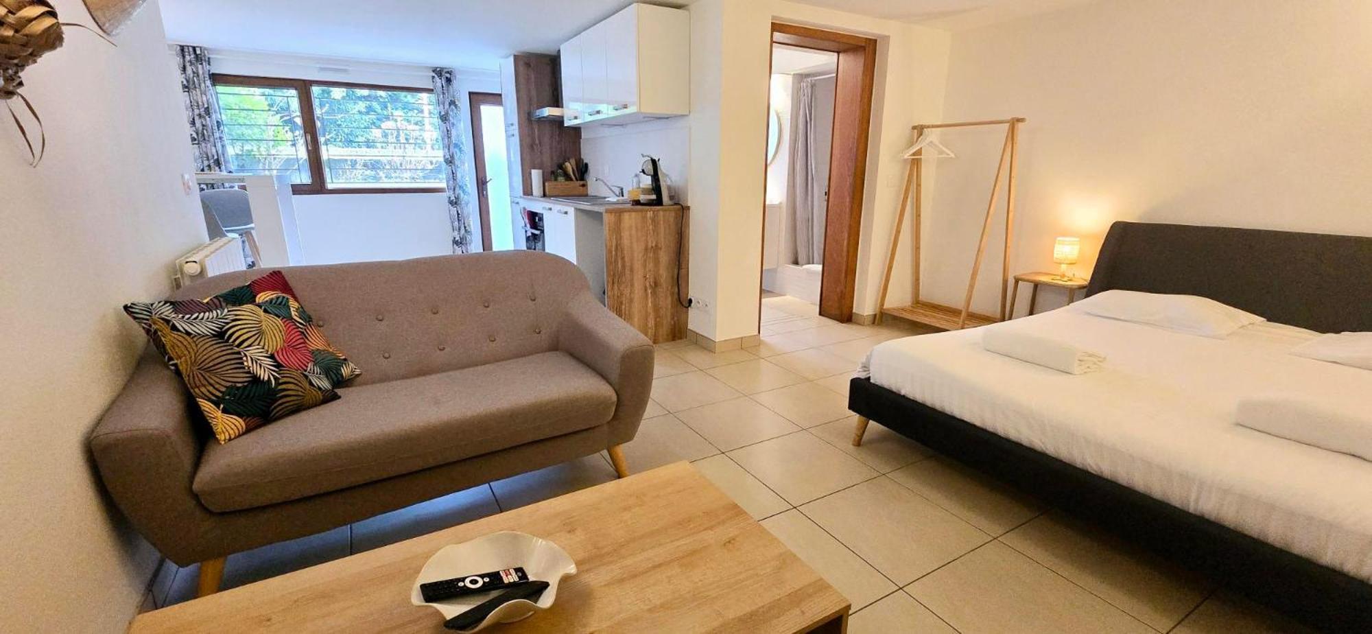 Le Bacchus Lägenhet Thonon-les-Bains Exteriör bild